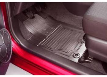 TOYOTA Yaris Dywaniki gumowe komplet PZ49K-B0355-RJ OE