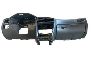 VOLVO V70 II S40 2002 Deska rozdzielcza konsola kompletna z Airbag