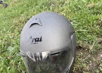 Kask arai