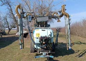 Opryskiwacz dwurzędowy