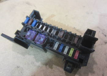 skrzynka bezpieczników mazda cx 5