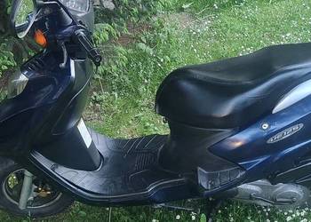 Suzuki UE 125 Piękny 4T