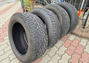 Opony używane Kormoran zimowe 235/55/R17