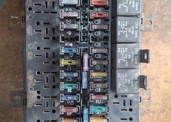 Skrzynka bezpieczników Iveco II