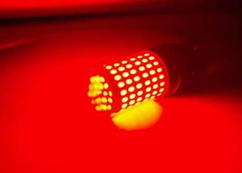 Sprzedam nowe żarowki 144 led czerwone P21/5w bay15d