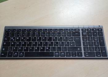 Klawiatury i Clever IC-BK10 + pudełko