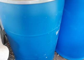 Beczka duza po wodzie