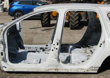 PRÓG SŁUPEK LEWY BOK OV369 DV369 DACIA DUSTER II
