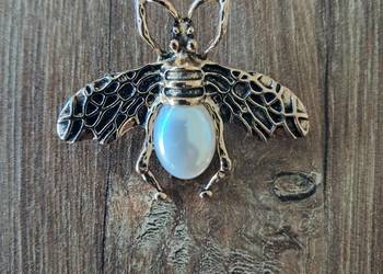 nowa broszka pszczoła w stylu vitntage 4x4 cm