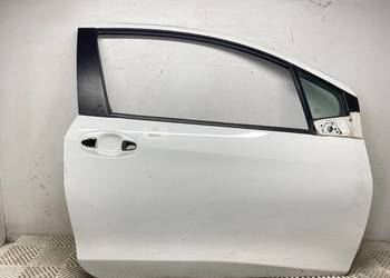 DRZWI PRAWY PRZÓD TOYOTA YARIS III Hatchback 040