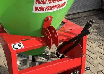 LEJEK rozsiewacz nawozów