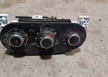 5P3743000 Panel nawiewu Dacia Lodgy
