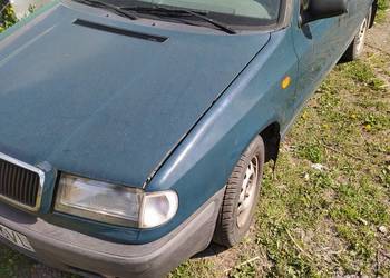 skoda felicia 98r maska lampy zderzak silnik 1.3 skrzynia