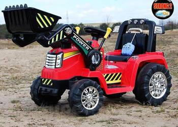 NAJMOCNIEJSZY TRAKTOR Z ŁYŻKĄ I PILOTEM 12V / 1005