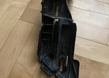 VW Glof 5 ślizg zderzaka lewa
