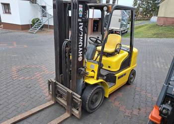 Wozek widłowy toyota  hyundai triplex