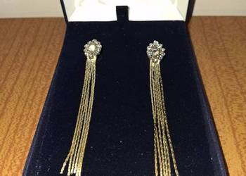 Klasyczne kolczyki wieczorowe