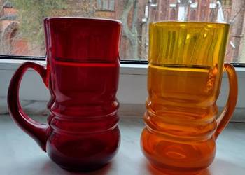 Dwa kufle szklane z prl Dwa kufle szklane z prl