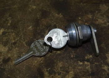 zamek DOBLINA 2kluczyki MZ AWO IFA IWL Simson org DDR