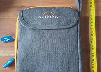 Saszetka podróżna na suwak