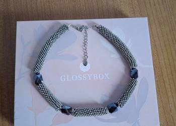 Naszyjnik autorstwa Laury Ashley Naszyjnik autorstwa Laury Ashley