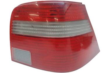 LAMPA TYŁ  PRAWA 5D HB LIFT VW Volkswagen Golf IV (1997-2004)