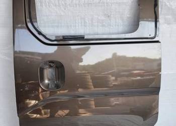 Drzwi Lewe Boczne przesuwne Nissan NV200