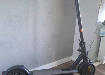Hulajnoga elektryczna Xiaomi Mi Essential jak nowa igła