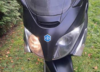 Motocykl - Piaggio Xevo 125