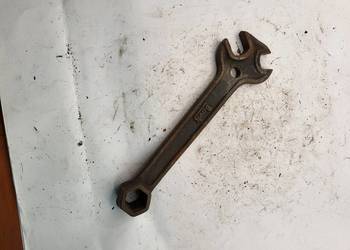 STARY KLUCZ BAUTZ A 339 1/2 TRAKTOR CZOŁG AUTO