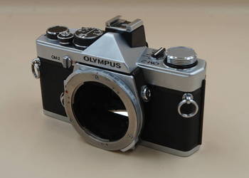 Aparat olympus om-2