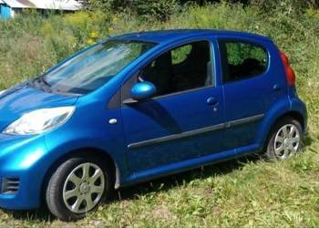 Peugeot 107. 1.0 benz. klima