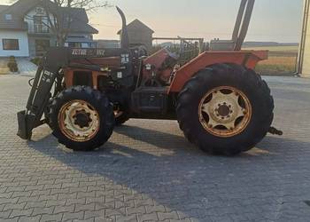 Zetor 4340 z turem