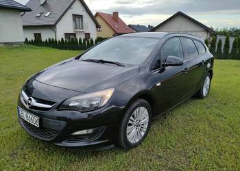 Opel Astra  2015r