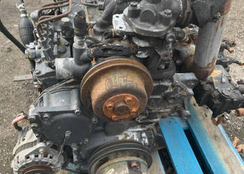 BOBCAT-silnik V3300 B0913A