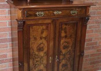 Piękna bieliźniarka eklektyczna antyk