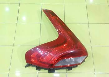 VOLVO V40 II 1.6D2 14r HB 5D lampa lewa tyl 31395844