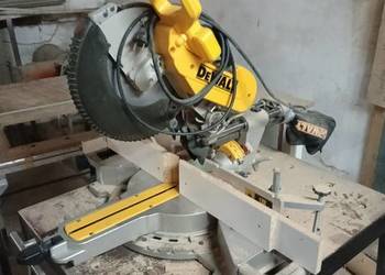 Ukośnica Dewalt DWS 780