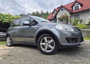 Suzuki SX4 1,6 benzyna 107km klima elektryczne szyby niski przebieg 132 000