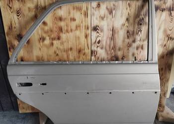 Drzwi tył lewe i prawe Mercedes W123