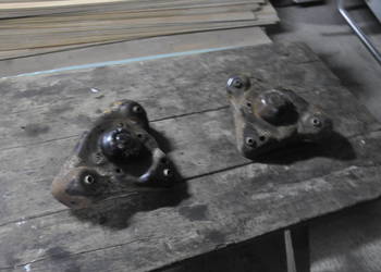 Mocowanie Amortyzatora VW Passat B5 Audi A6 C5 A4 B5 Prawe Lewe