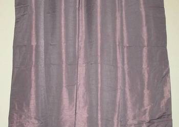 Używana fioletowa zasłona szer. 135 cm x wys. 140 cm