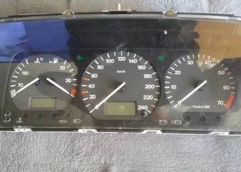 LICZNIK VW PASSAT B4 2,0 BENZYNA