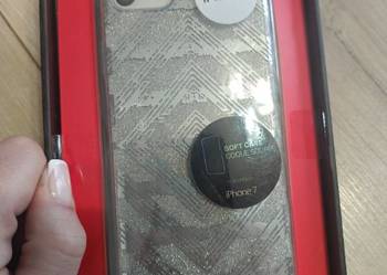 Sprzedam etui Guessa