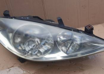 lampa przednia prawa Peugeot 307 01-05r oryginał