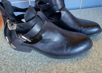 Claudia Gizzani buty rozm. 40