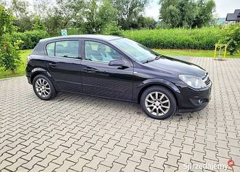 OPEL ASTRA H 1.6 B+LPG GARAŻOWANY