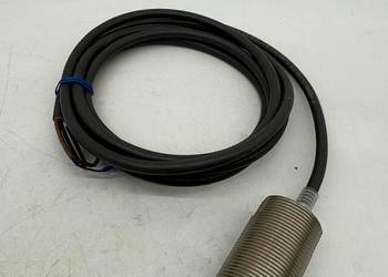 Omron E2EG-X10B1 Czujnik indukcyjny