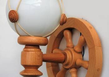 Lampa marynistyczna kinkiet koło sterowe drewno
