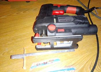 wyrzynarka 860W laser liniowy, podświetlenie LED, podcinanie